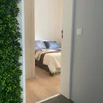 T 2 In The Heart Of Апартаменты *