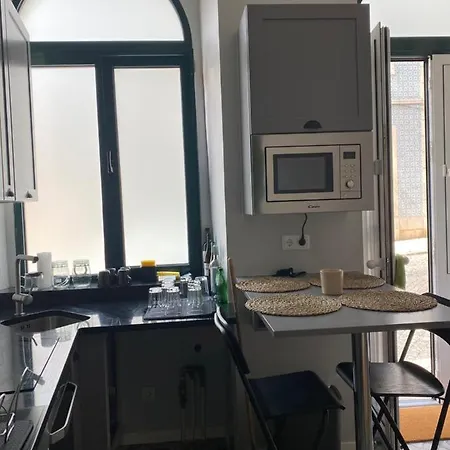 Apartamento T1+1 No Coração De Apartamento