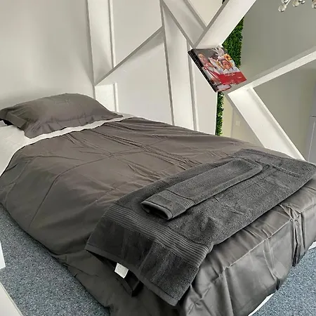 Apartamento T1+1 No Coração De Apartamento