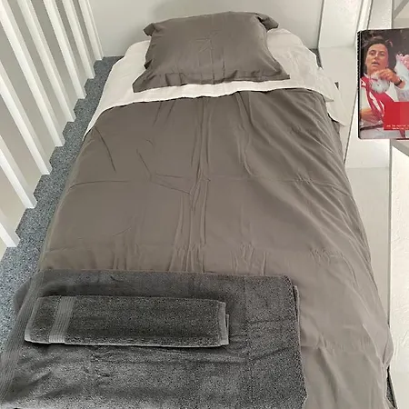 Apartamento T1+1 No Coração De * Lisboa