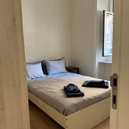 T 2 In The Heart Of Apartment