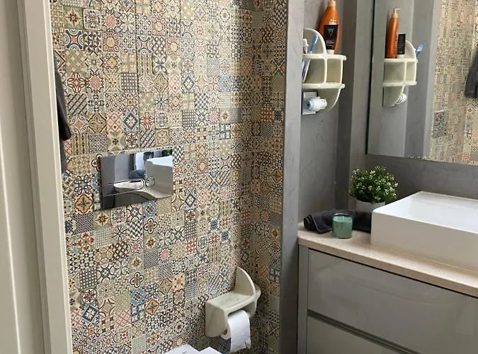 T 2 In The Heart Of * Lisboa